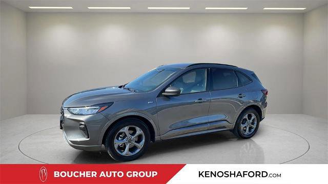 Certified 2023 Ford Escape ST-Line image 2