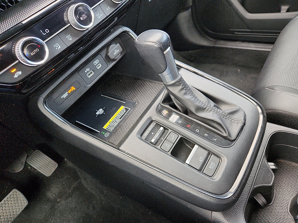 Used 2025 Honda CR-V EX-L image 30