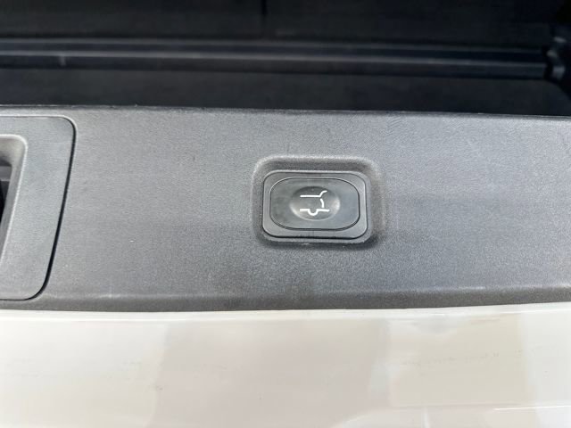 Certified 2025 Ford Expedition Active image 22