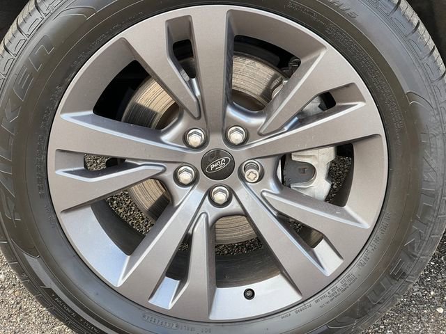 Certified 2023 Ford Explorer XLT w/ Equipment Group 202A image 10