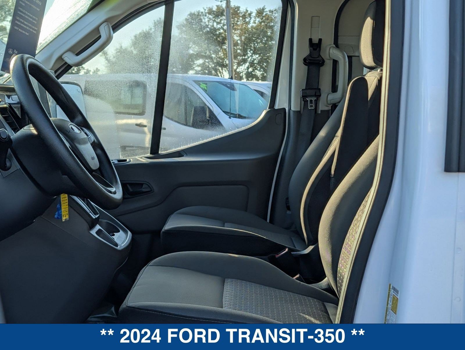 Certified 2024 Ford Transit 350 XLT image 18