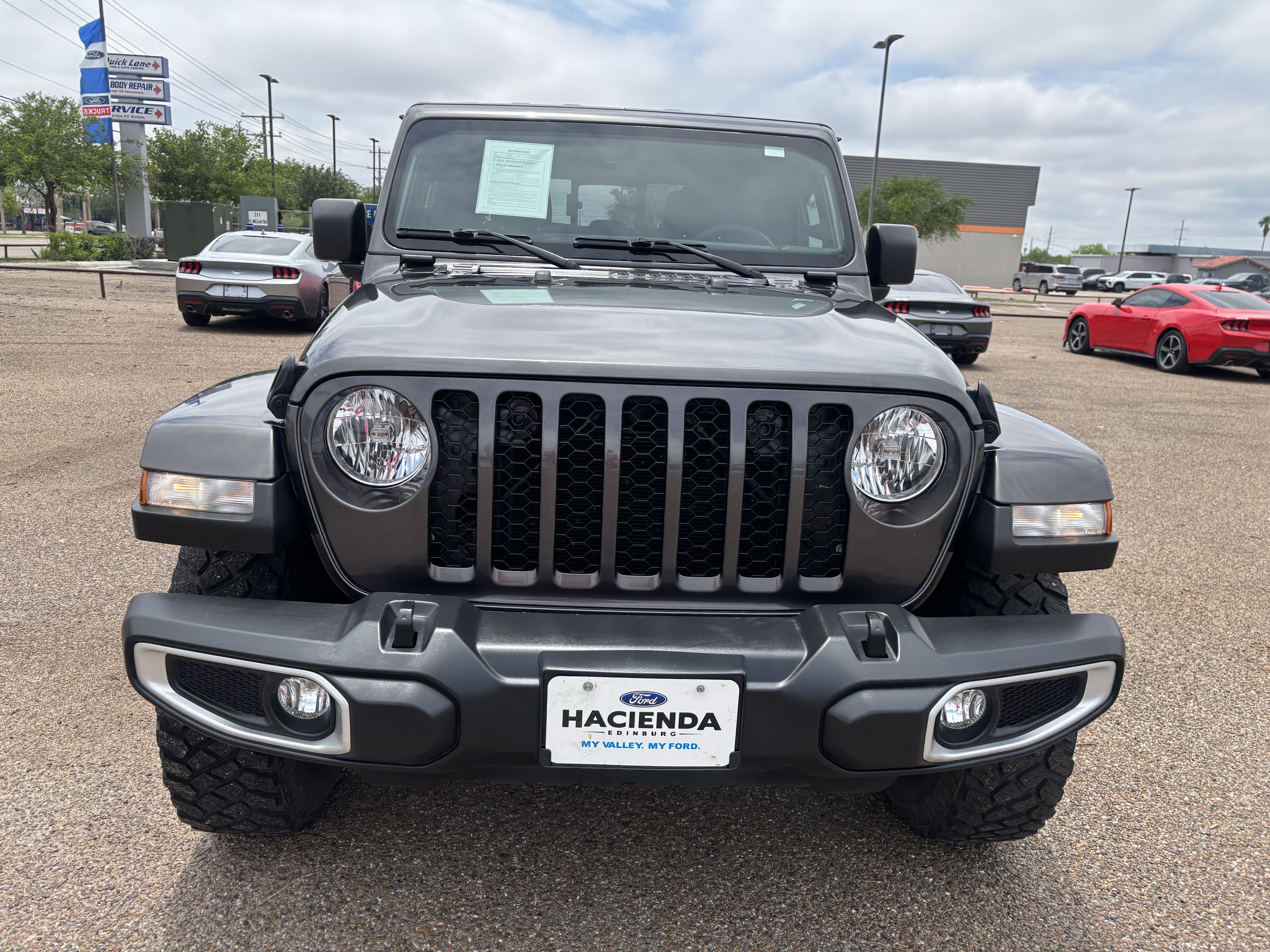 Used 2023 Jeep Gladiator Sport AWD/4WD image 6