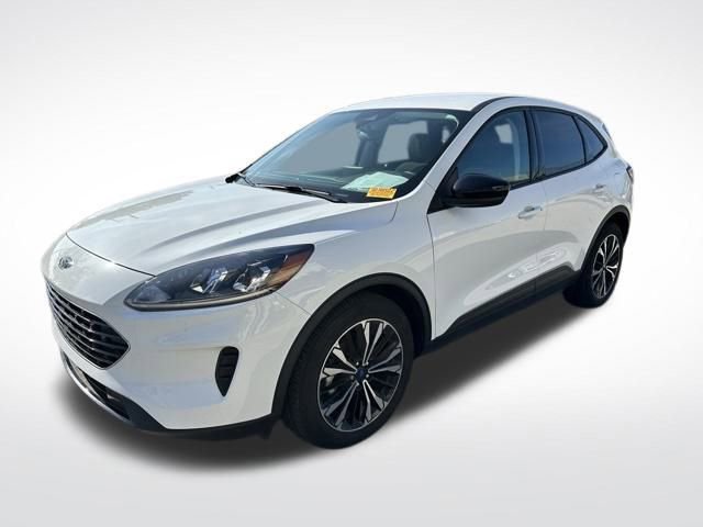 Certified 2022 Ford Escape SE w/ SE Sport Appearance Package image 7