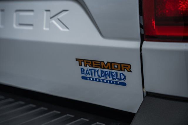 Certified 2026 Ford Maverick Tremor AWD/4WD image 9