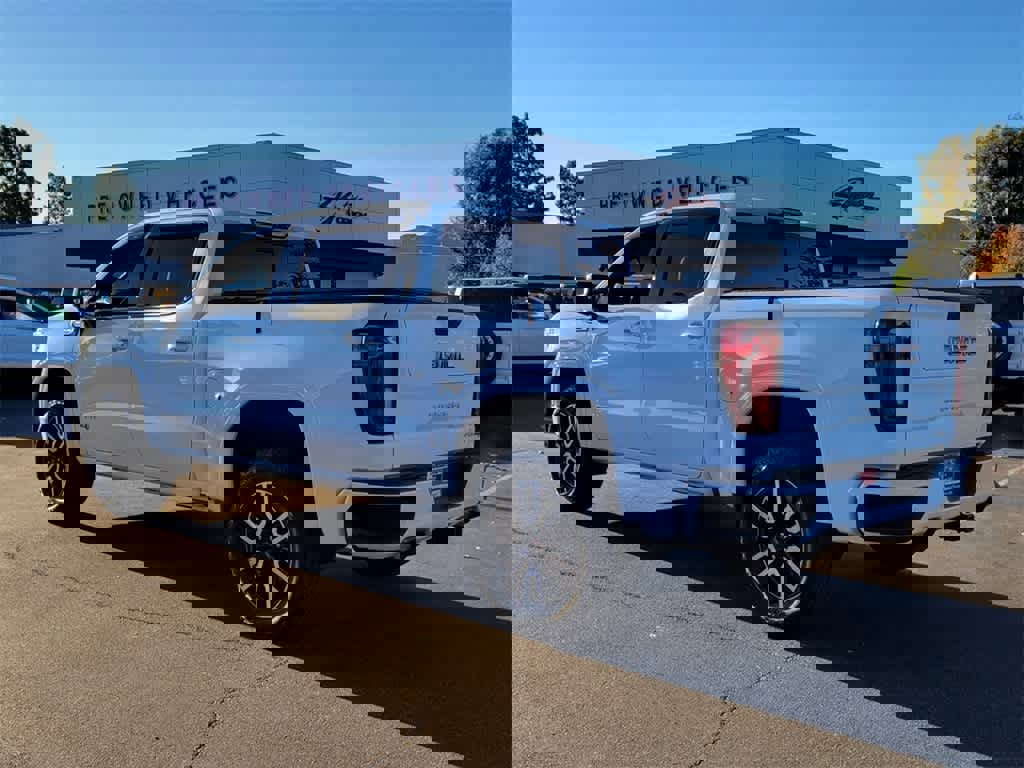 Used 2020 GMC Sierra 1500 AT4 w/ Technology Package image 3