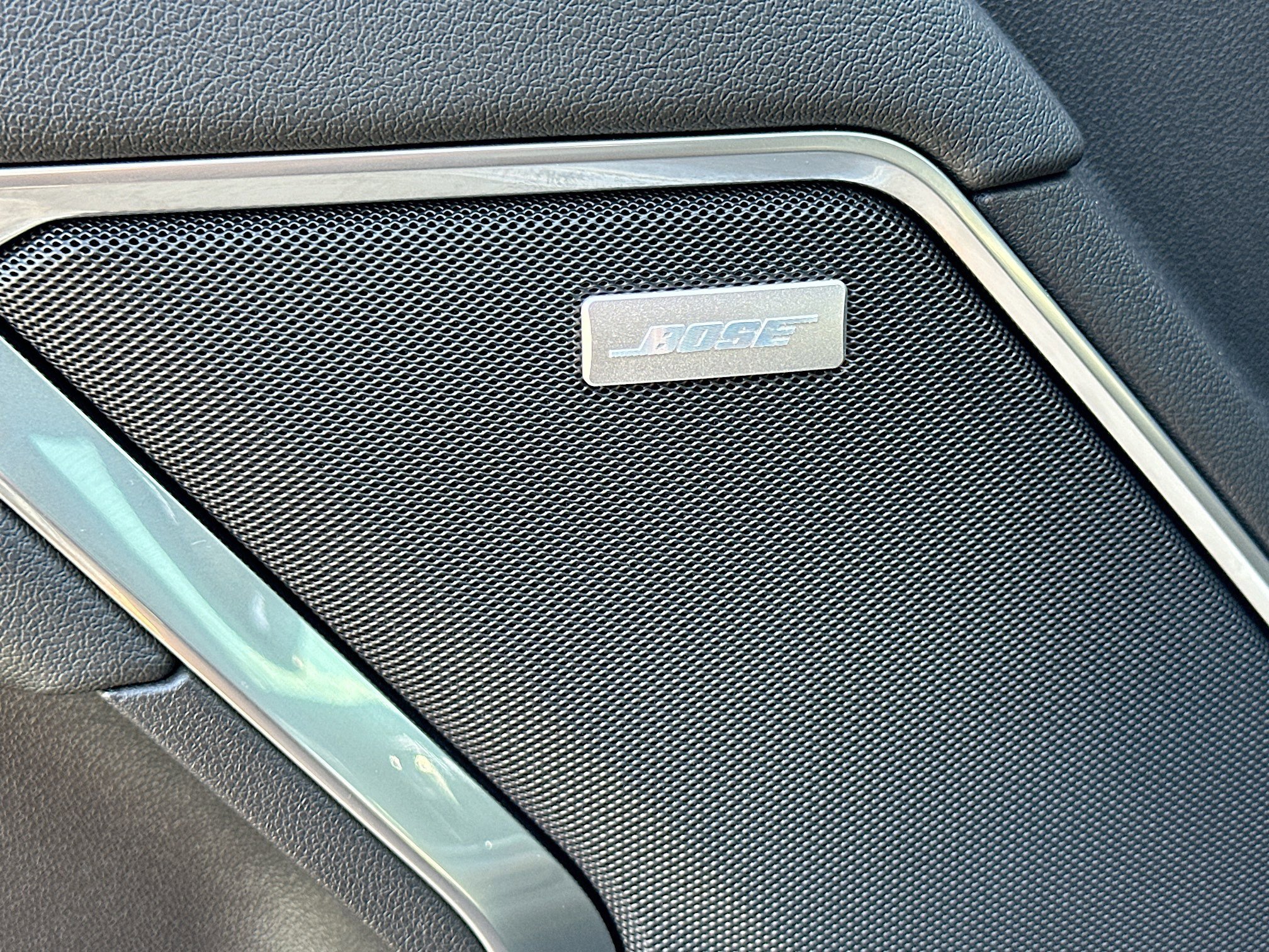 Used 2024 GMC Sierra 1500 SLT w/ SLT Premium Package image 19