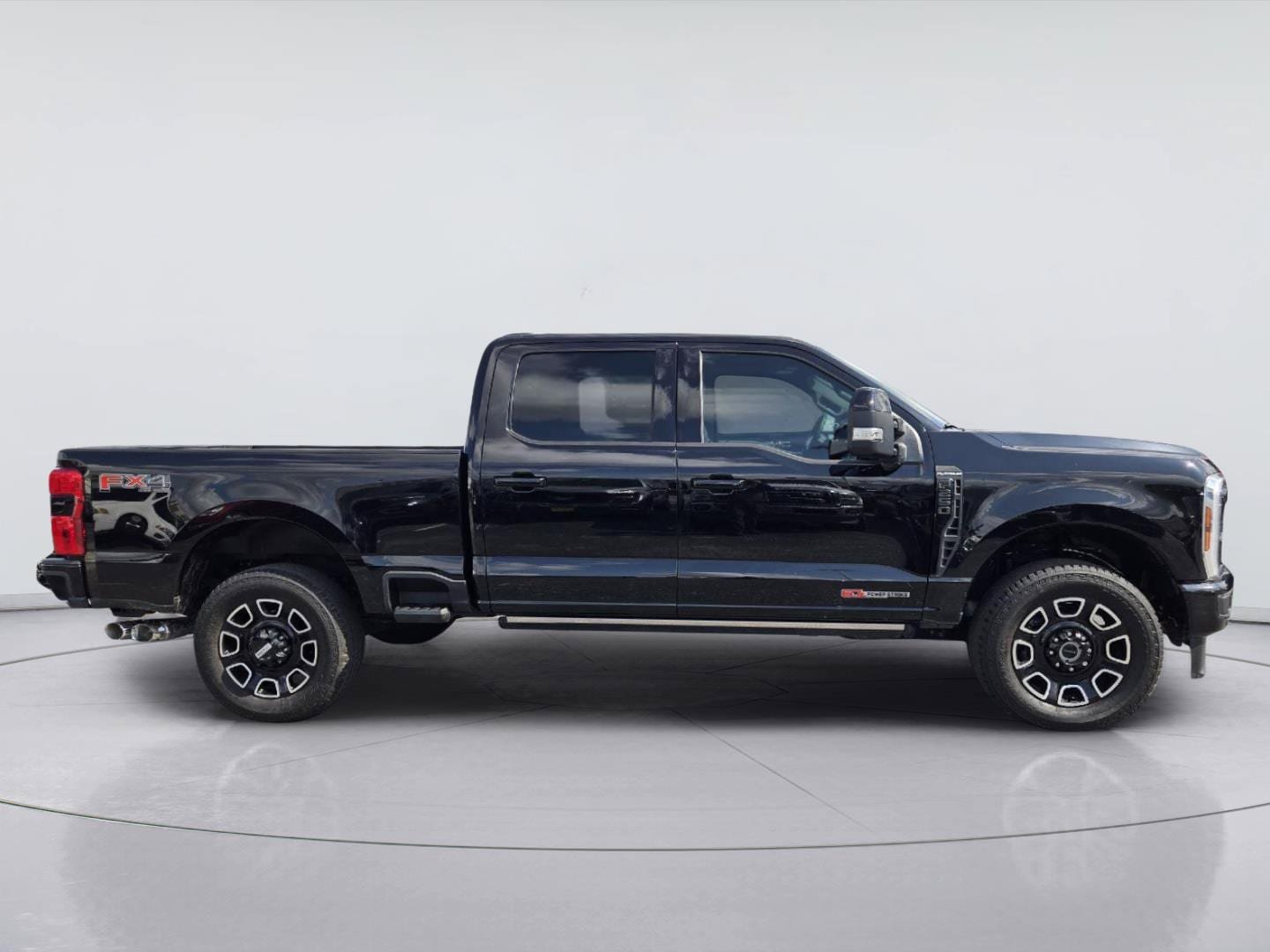 Certified 2025 Ford F250 Platinum AWD/4WD image 5