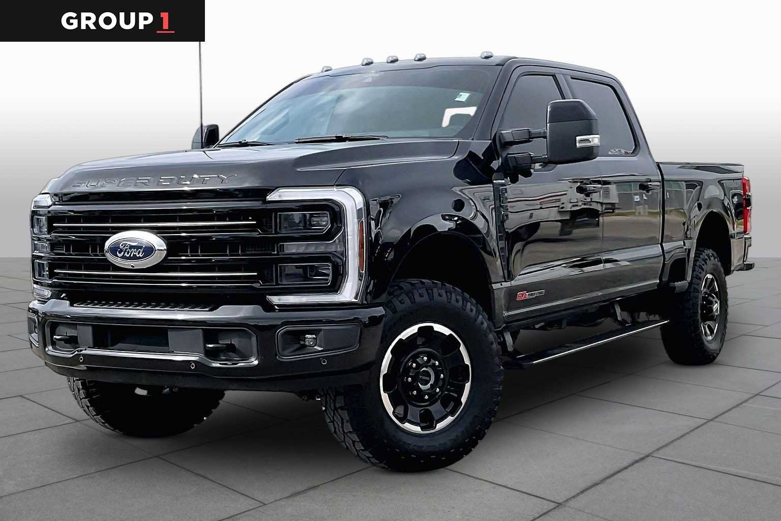 Certified 2025 Ford F250 Platinum w/ Tremor Off-Road Package AWD/4WD image 1