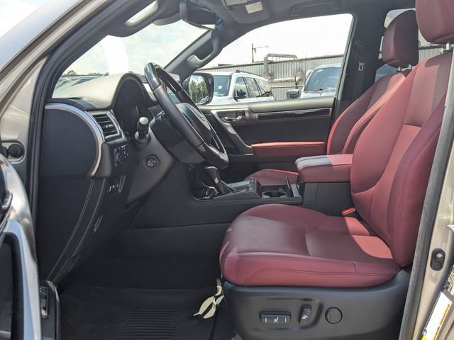 Used 2022 Lexus GX 460 Premium w/ Accessory Package AWD/4WD image 22