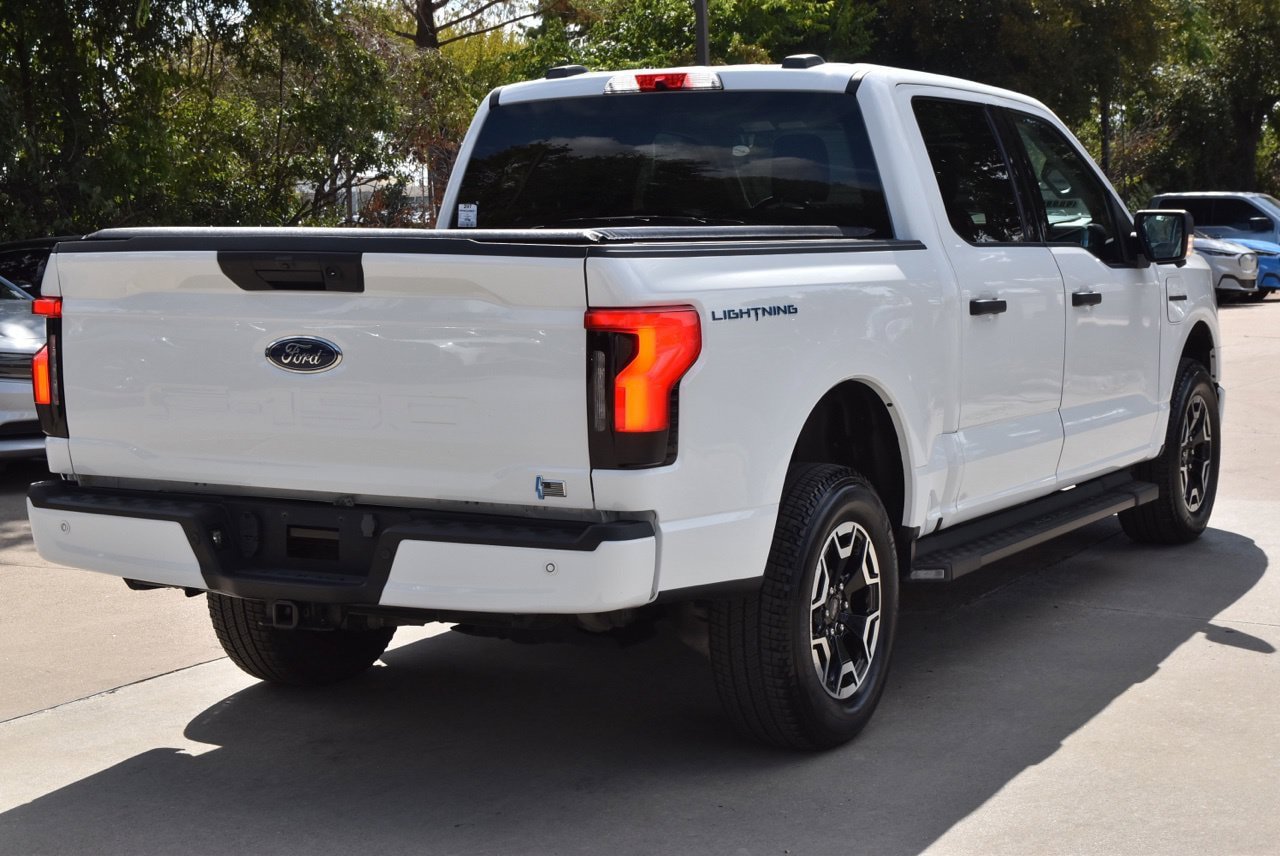 Certified 2023 Ford F150 Lightning XLT w/ Tow Technology Package AWD/4WD image 8