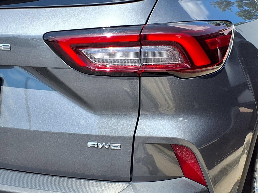 Certified 2023 Ford Escape Active AWD/4WD image 25