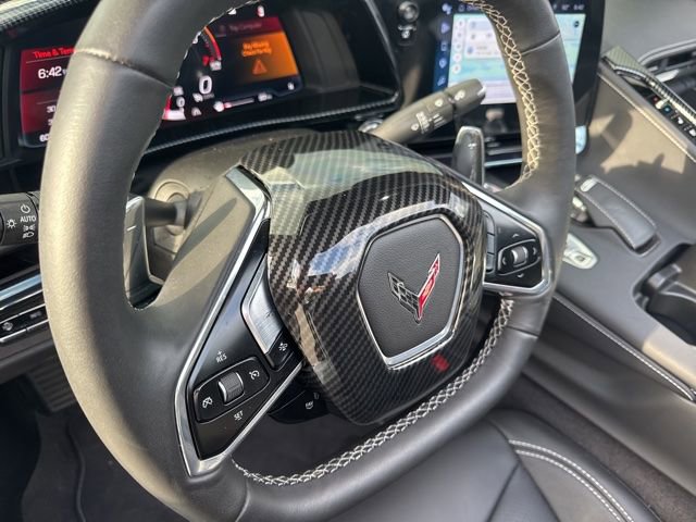 Used 2024 Chevrolet Corvette Stingray Preferred Conv w/ Z51 Performance Package RWD image 3
