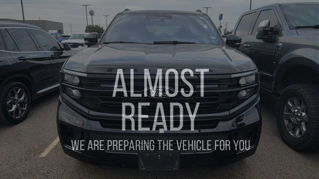 Certified 2025 Ford Expedition Platinum w/ Stealth Performance Package