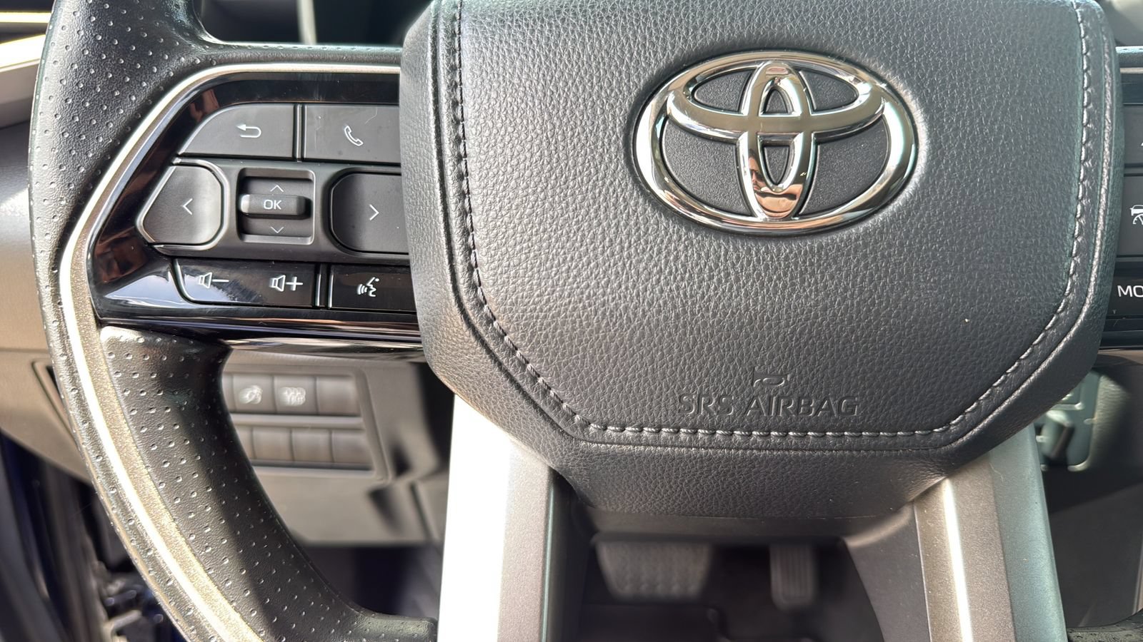 Used 2022 Toyota Tundra SR5 RWD image 16