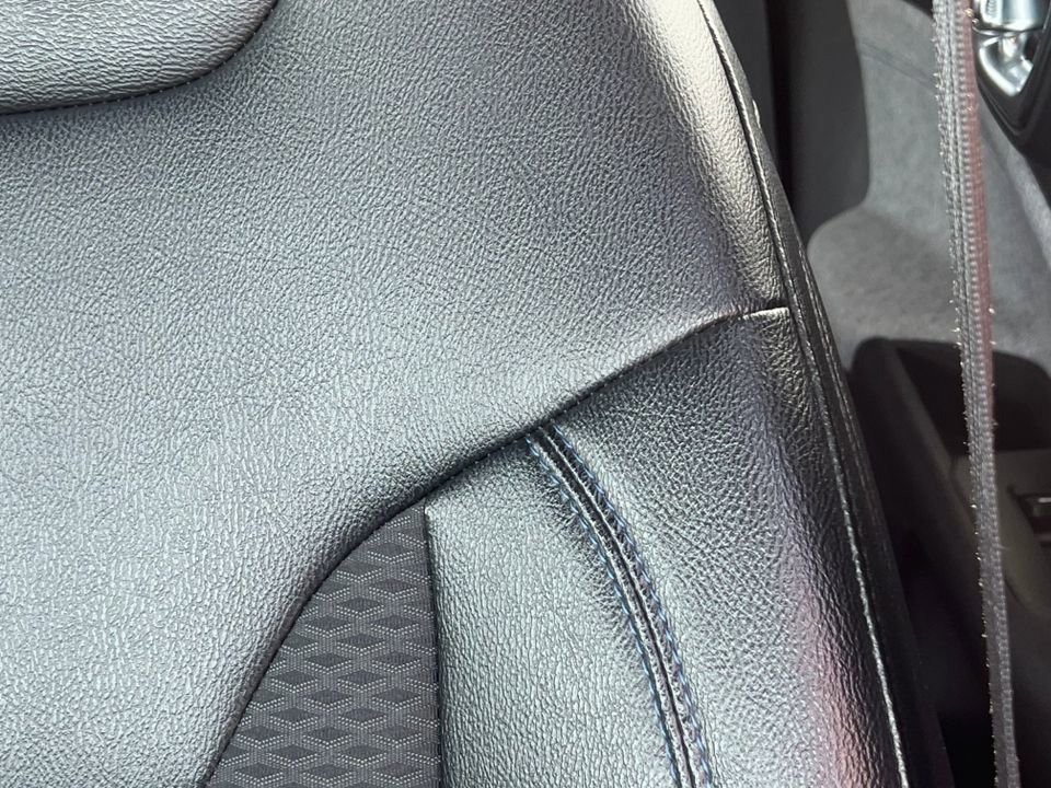 Used 2024 Jeep Compass Latitude AWD/4WD image 14