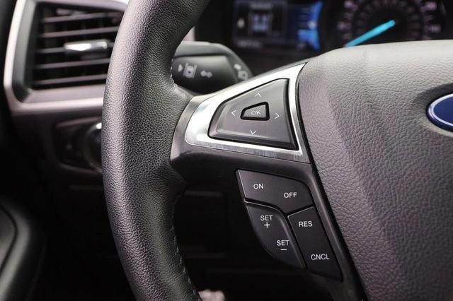 Certified 2024 Ford Edge SEL image 11