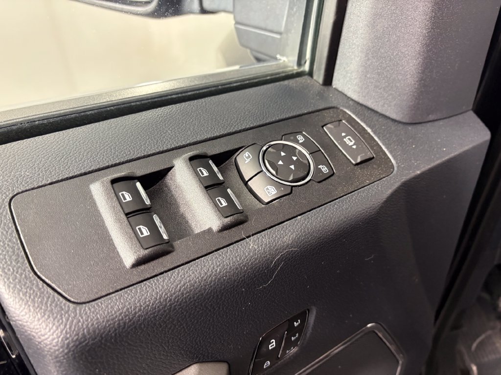 Certified 2022 Ford F450 Platinum AWD/4WD image 13