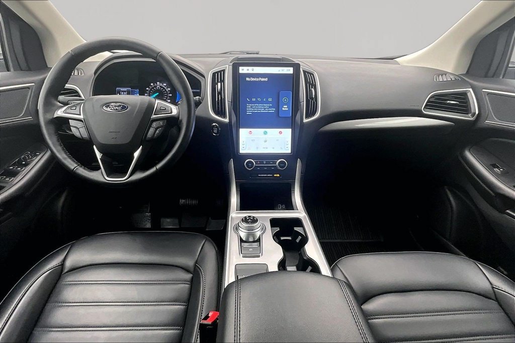 Certified 2024 Ford Edge SEL w/ Convenience Package AWD/4WD image 16