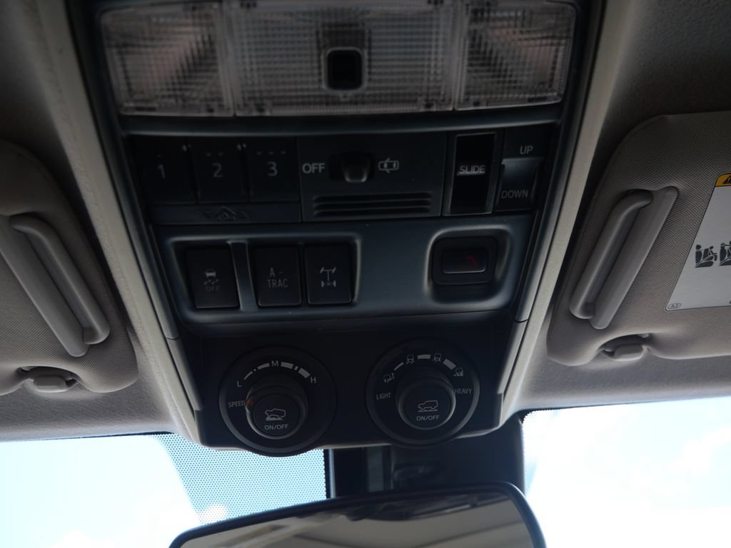 Used 2023 Toyota 4Runner TRD Off-Road Premium w/ Off Road Premium Plus Package AWD/4WD image 33