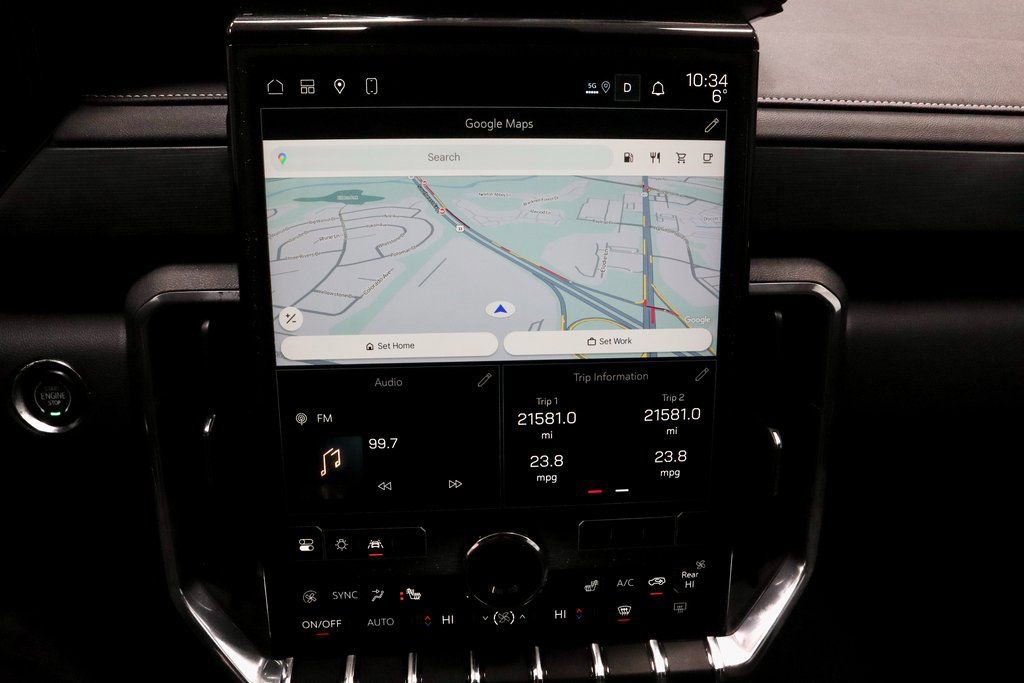 Used 2025 GMC Acadia Elevation image 9