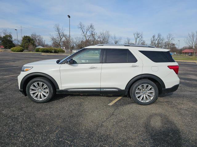 Certified 2022 Ford Explorer Limited w/ Limited Technology Package image 2