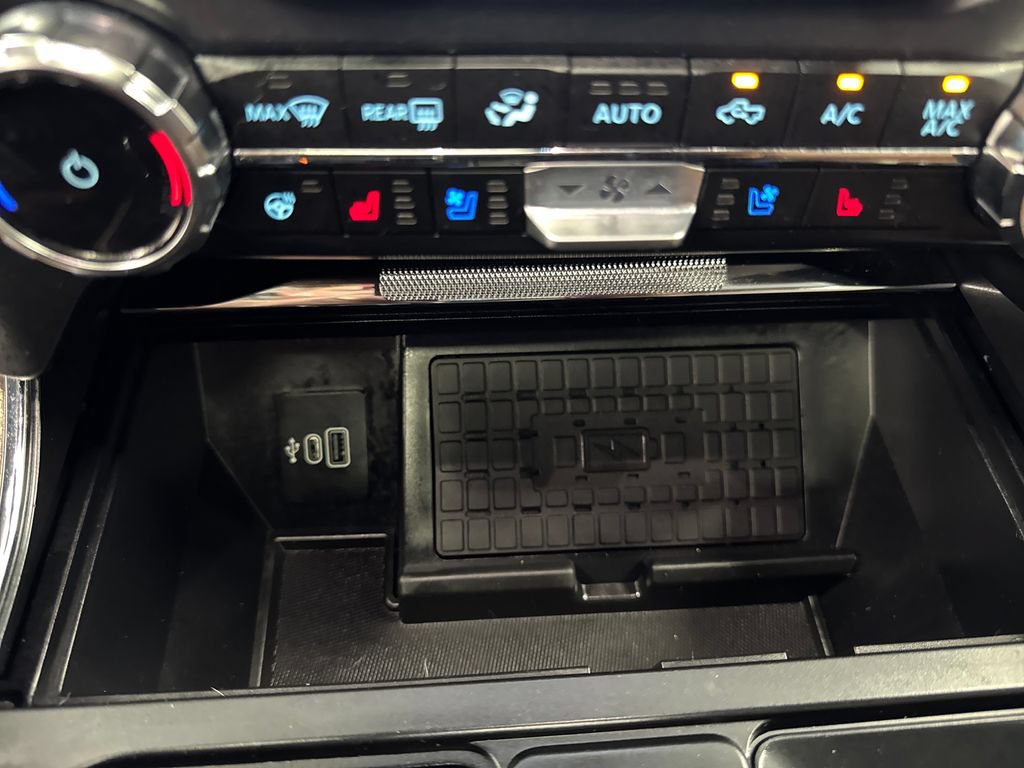 Certified 2025 Ford F150 King Ranch AWD/4WD image 35