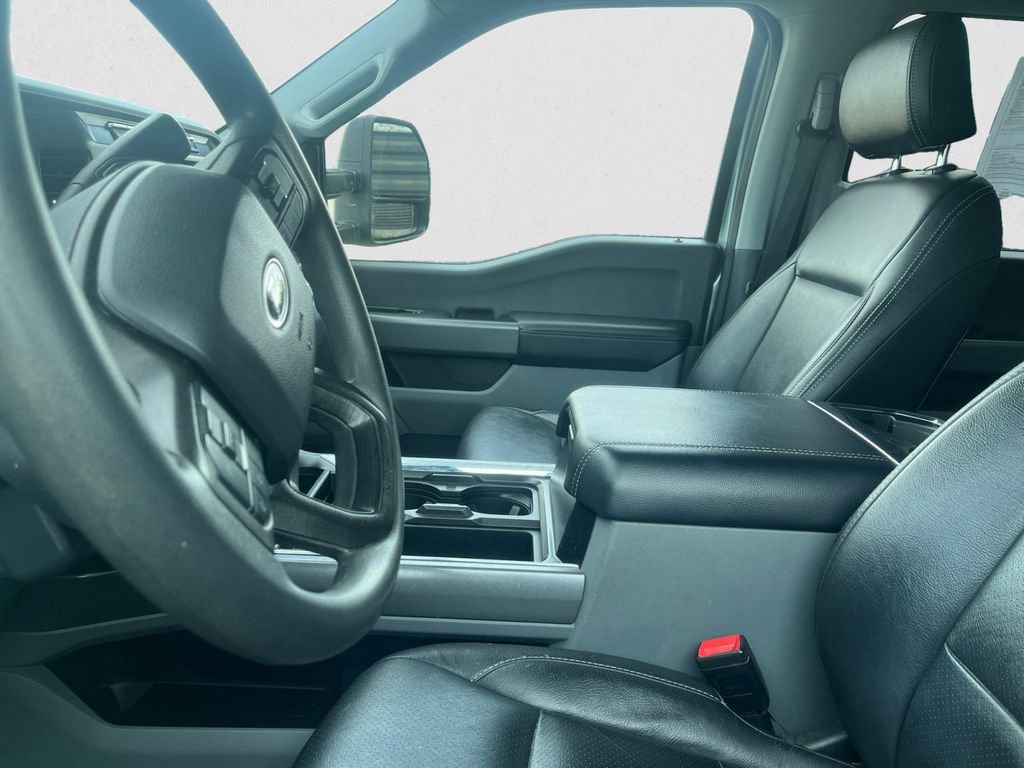 Certified 2023 Ford F350 XLT w/ 360-Degree Camera Package AWD/4WD image 4