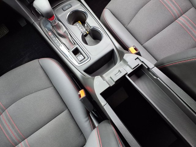 Used 2022 Chevrolet Equinox RS w/ LPO, Floor Liner Package FWD image 13