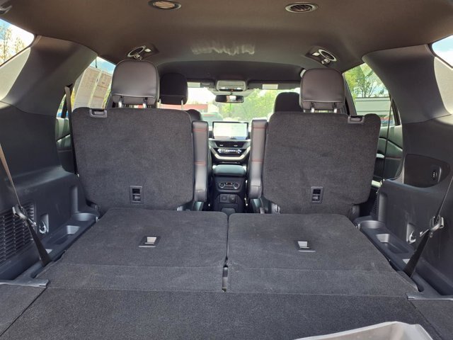 Certified 2025 Ford Explorer ST AWD/4WD image 22