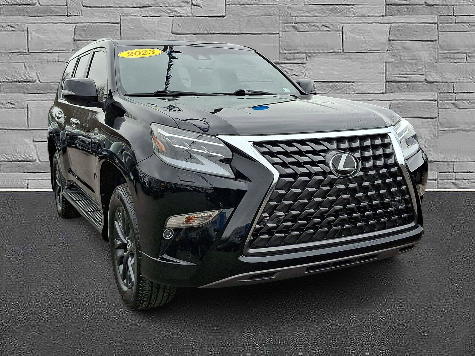 Used 2023 Lexus GX 460 Premium w/ Premium Package image 2