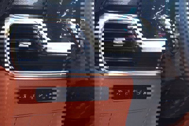 Used 2024 Kia Telluride SX Prestige X-Line image 24