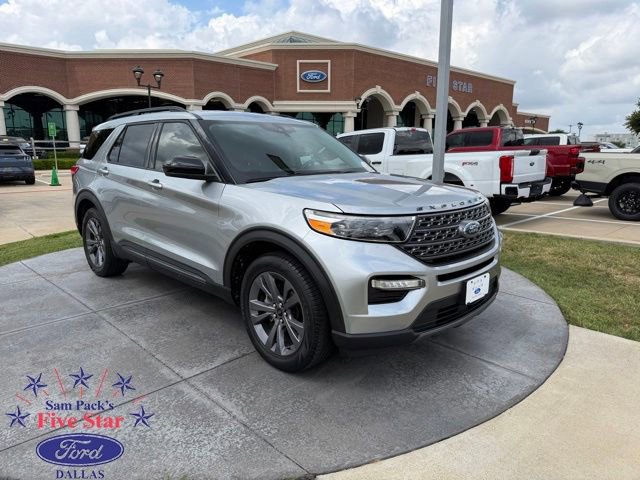 Certified 2023 Ford Explorer XLT w/ Equipment Group 202A