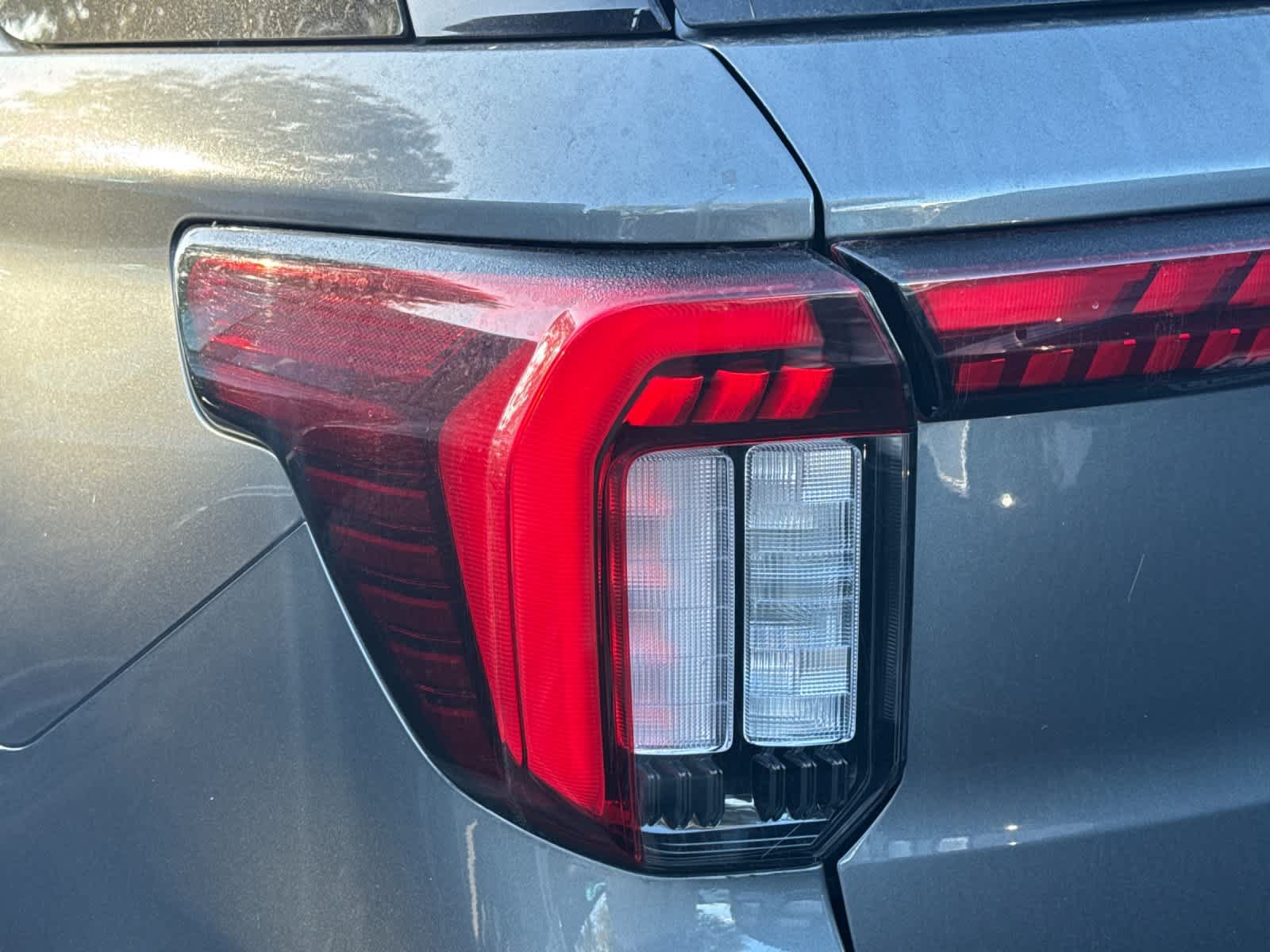 Certified 2026 Ford Explorer ST-Line w/ ST-Line Street Pack RWD image 9