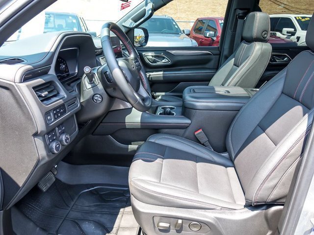 Used 2024 Chevrolet Tahoe RST w/ Luxury Package AWD/4WD image 13