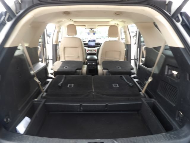 Certified 2021 Ford Explorer XLT w/ Equipment Group 202A RWD image 31