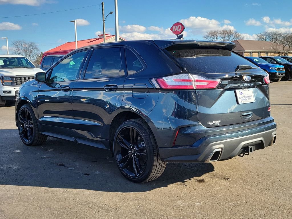 Certified 2024 Ford Edge ST w/ Equipment Group 401A image 3