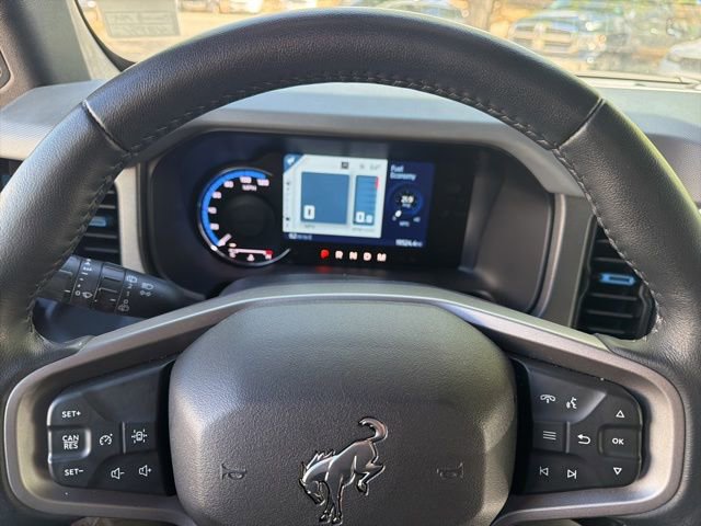 Certified 2024 Ford Bronco Black Diamond AWD/4WD image 15