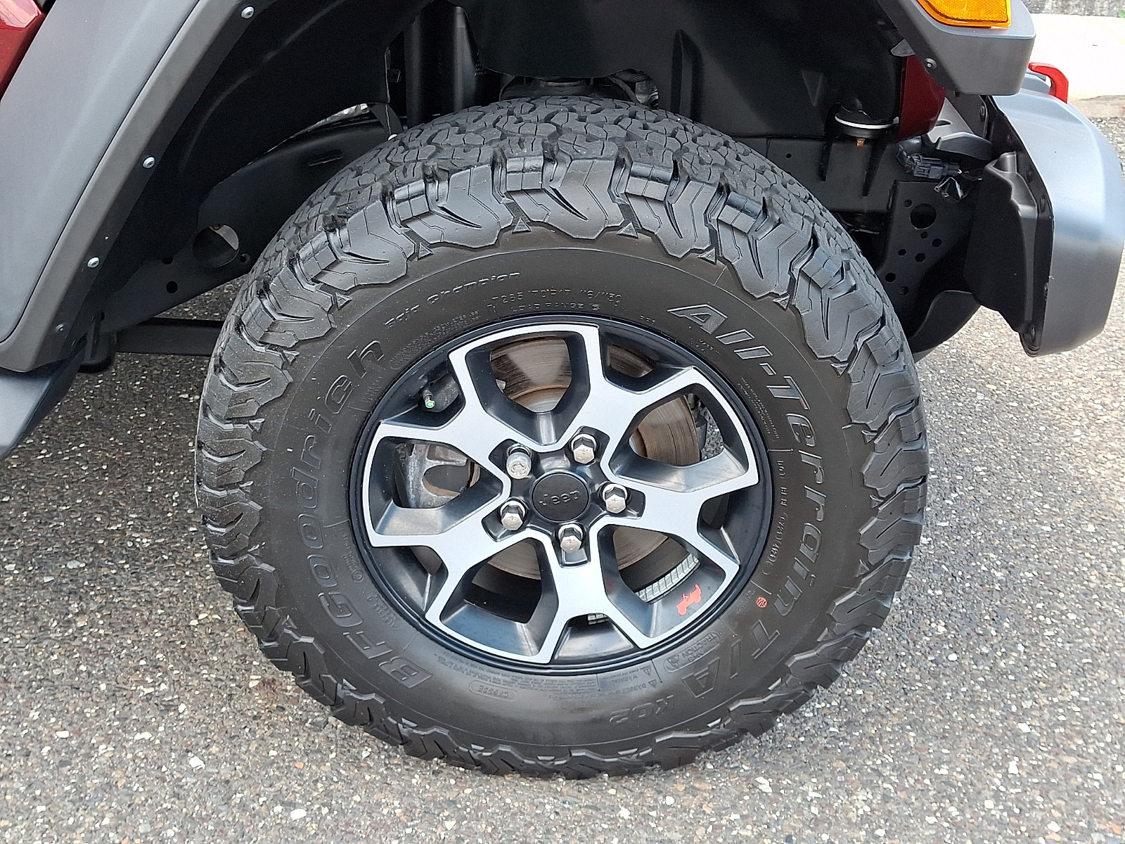 Used 2022 Jeep Wrangler Unlimited Rubicon w/ Cold Weather Group AWD/4WD image 8