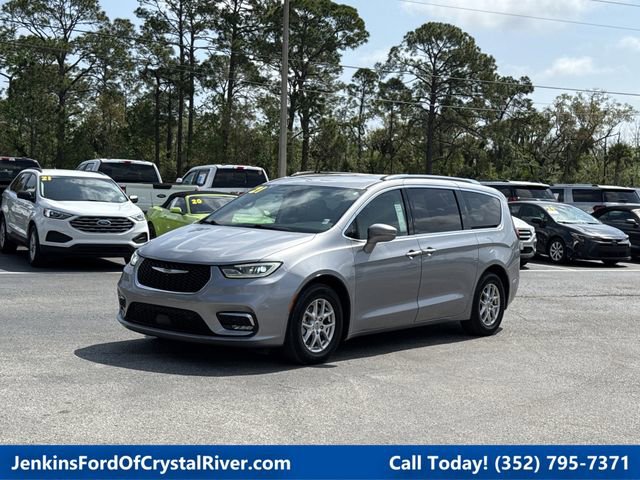 Used 2021 Chrysler Pacifica Touring-L w/ Premium & Safety Sphere Group video 1