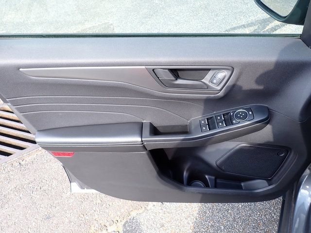 Certified 2023 Ford Escape Active AWD/4WD image 21