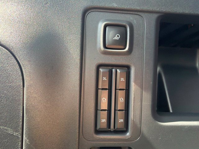 Certified 2025 Ford Expedition Platinum AWD/4WD image 28