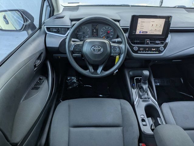 Used 2025 Toyota Corolla LE FWD image 16