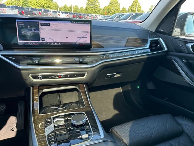Used 2024 BMW X7 xDrive40i AWD/4WD image 20