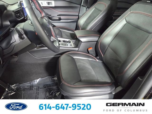 Certified 2024 Ford Explorer ST-Line w/ Class IV Trailer Tow Package AWD/4WD image 19