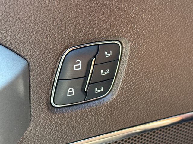 Certified 2022 Ford F250 King Ranch w/ Chrome Package AWD/4WD image 21