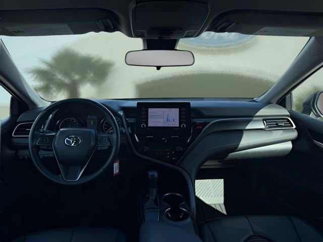 Used 2023 Toyota Camry SE image 18