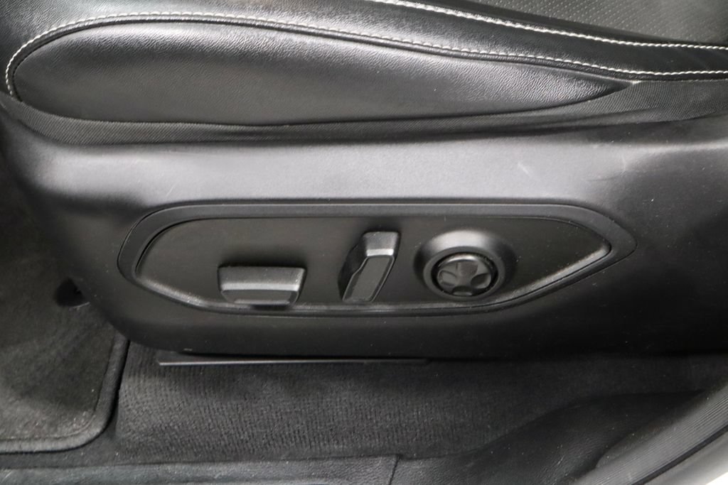 Used 2024 Jeep Grand Cherokee Altitude AWD/4WD image 23