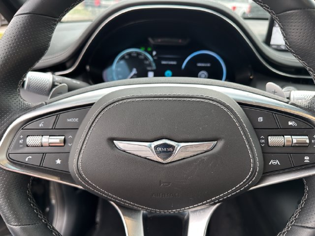 Used 2023 Genesis GV70 3.5T Sport w/ Sport Prestige Package AWD/4WD image 33