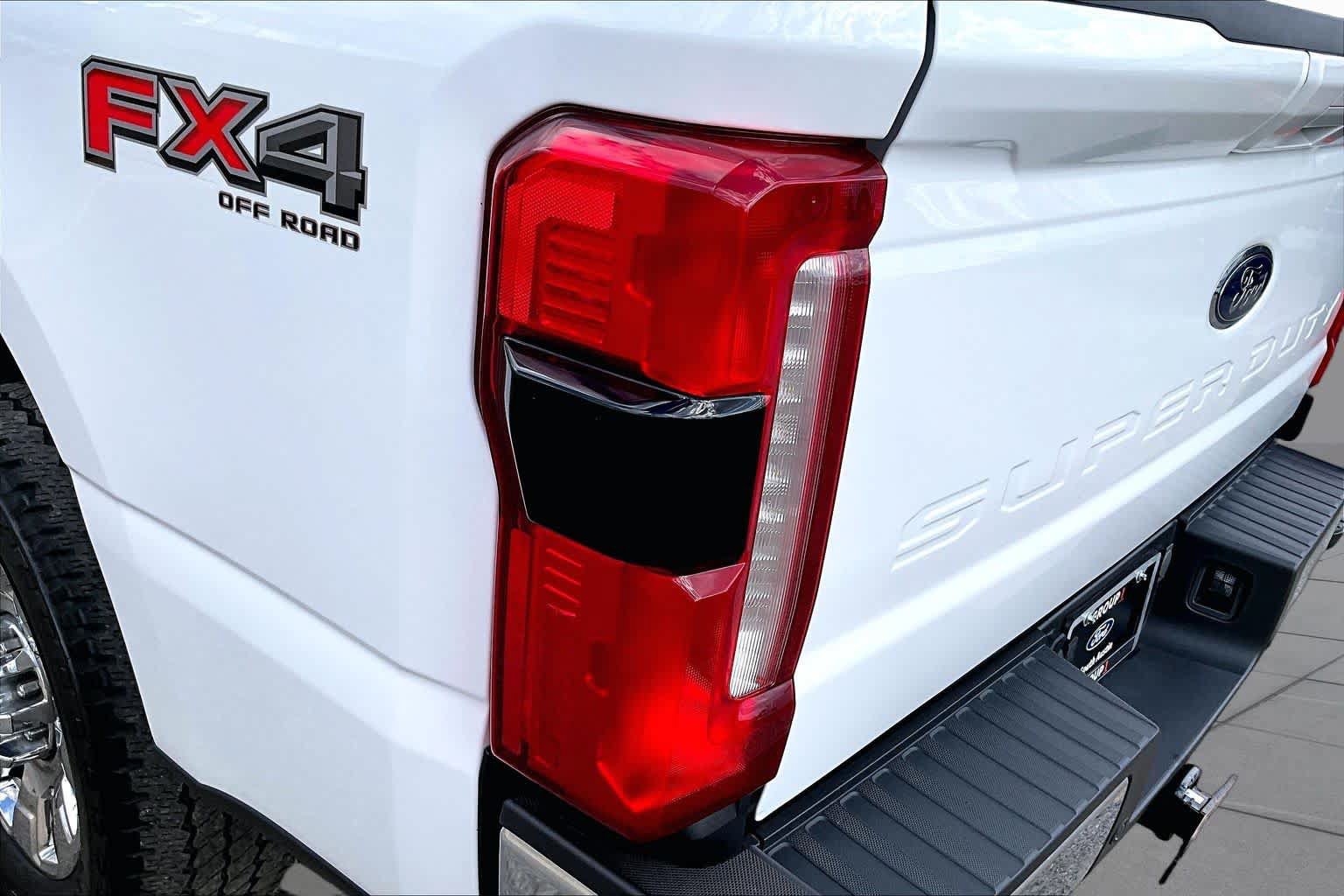 Certified 2025 Ford F250 Lariat w/ Chrome Package AWD/4WD image 28