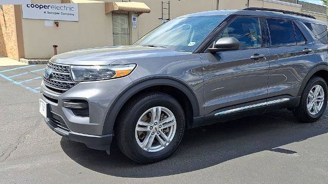 Certified 2023 Ford Explorer XLT w/ Class IV Trailer Tow Package AWD/4WD image 4